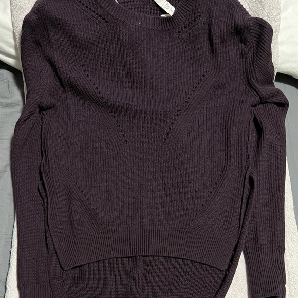 Lululemon Seva Sweater in Black Cherry - Picture 3 of 3